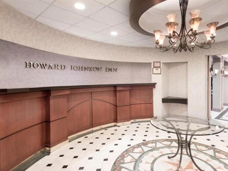 Howard Johnson By Wyndham Newburgh Exterior foto