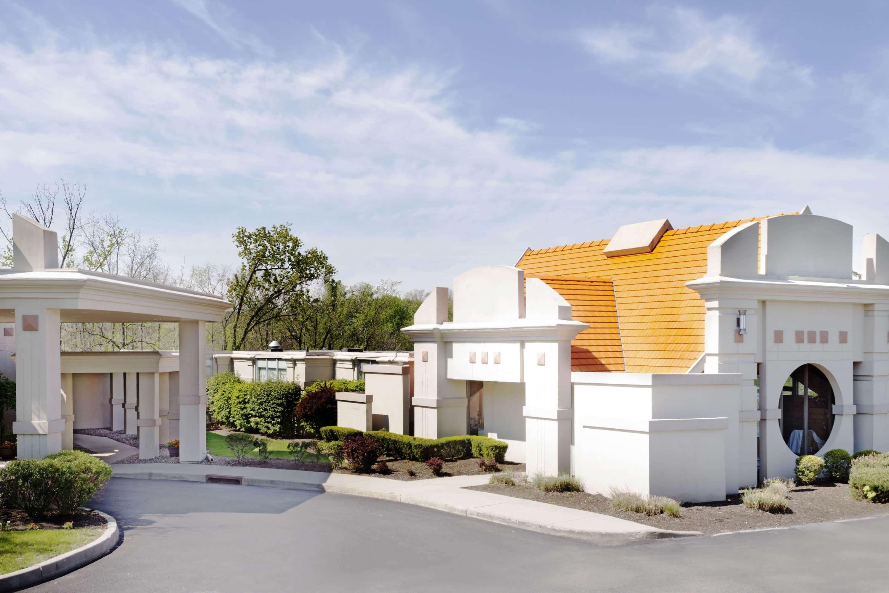 Howard Johnson By Wyndham Newburgh Exterior foto